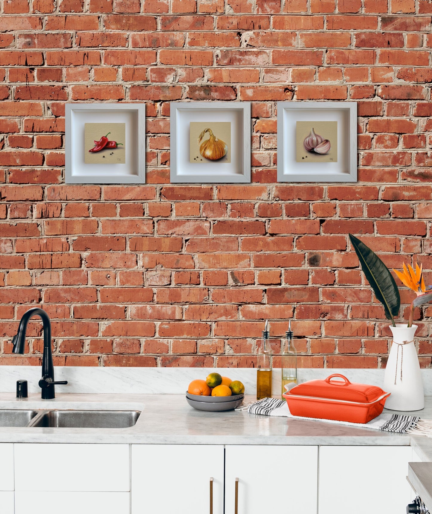 Essentials of Italian Flavour: Onion, Garlic, and Chillies